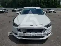 2017 Ford FUSION фото