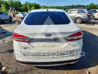2017 Ford FUSION фото