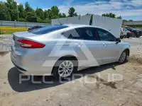 2017 Ford FUSION photo