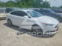 2017 Ford FUSION photo