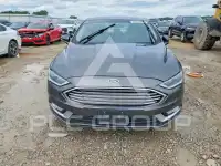 2017 Ford FUSION photo