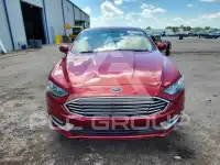 2017 Ford FUSION фото