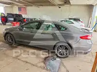 2017 Ford FUSION photo
