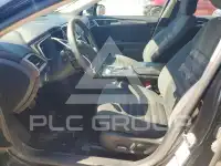 2017 Ford FUSION фото