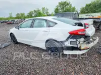 2017 Ford FUSION фото