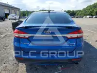 2017 Ford FUSION фото