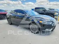 2017 Ford FUSION фото
