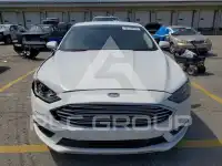 2017 Ford FUSION фото