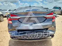 2017 Ford FUSION photo