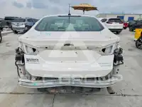 2017 Ford FUSION фото