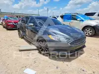 2017 Ford FUSION photo
