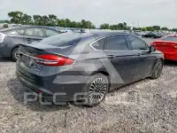 2017 Ford FUSION фото