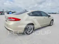 2017 Ford FUSION photo
