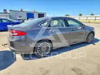 2017 Ford FUSION фото