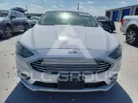 2017 Ford FUSION фото