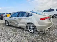 2017 Ford FUSION фото