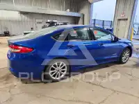 2017 Ford FUSION photo