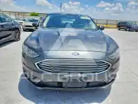 2017 Ford FUSION фото