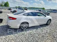 2017 Ford FUSION photo
