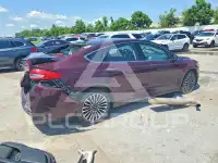 2017 Ford FUSION фото