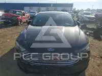 2017 Ford FUSION фото