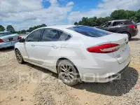 2017 Ford FUSION фото