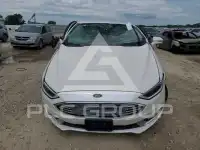 2017 Ford FUSION фото