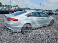 2017 Ford FUSION фото