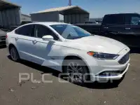 2017 Ford FUSION фото