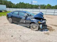 2017 Ford FUSION фото