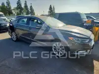 2017 Ford FUSION фото
