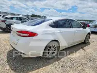 2017 Ford FUSION фото