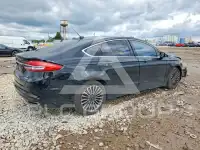 2017 Ford FUSION фото
