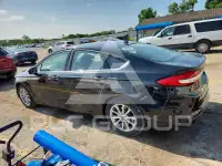 2017 Ford FUSION фото