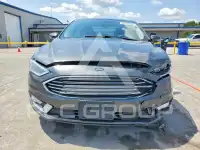 2017 Ford FUSION фото