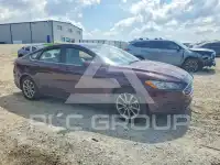 2017 Ford FUSION фото