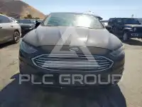 2017 Ford FUSION фото