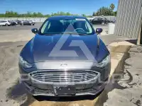 2017 Ford FUSION фото