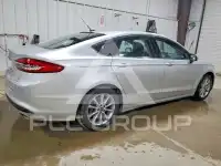 2017 Ford FUSION фото