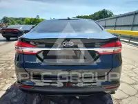 2017 Ford FUSION фото