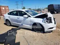 2017 Ford FUSION фото