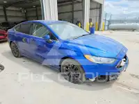 2017 Ford FUSION фото