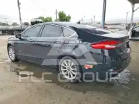 2017 Ford FUSION фото