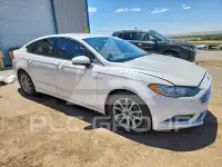 2017 Ford FUSION фото