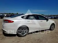 2017 Ford FUSION фото