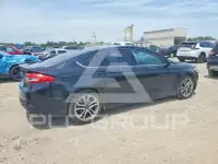2017 Ford FUSION фото
