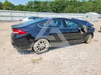 2017 Ford FUSION фото