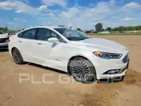 2017 Ford FUSION фото