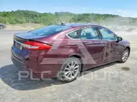 2017 Ford FUSION фото