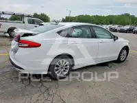 2017 Ford FUSION фото